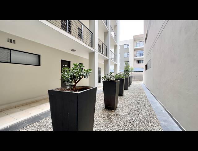 3 BEDROOM APARTMENT FOR SALE IN NORTH RIDING